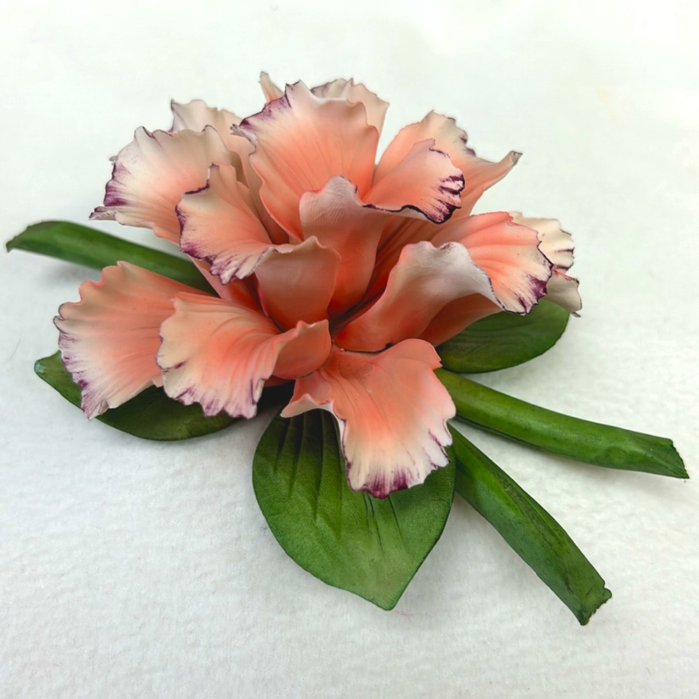 Vintage CAPODIMONTE  3 dimensional bisque porcelain blush pink gladioli flower